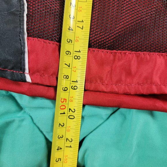 Nike Draw String Backpack Adults Red Black Travel Gym Casual Lightweight - Picture 9 of 9